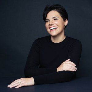 Meet your Posher, Courtney